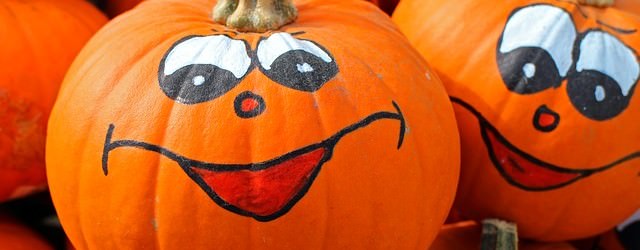 halloween-business-redaction-web
